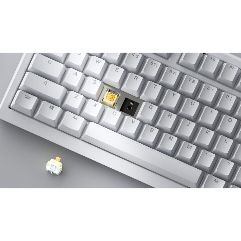 Afbeelding laden in galerijviewer, Ducky one x wireless rgb mechanisch toetsenbord (wit, us lay-out (qwerty), inductive, 100%, hot-swappable, pbt, 2.4 ghz | bluetooth | usb-c)
