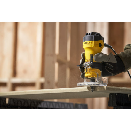 Stanley 550w kantenfrees bovenfrees (geel zwart)
