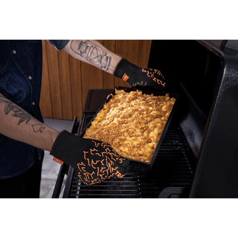 Afbeelding laden in galerijviewer, Traeger bbq mitts handschoen (zwart, hittebestendig tot 275 °c)
