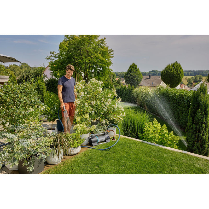 Afbeelding laden in galerijviewer, Gardena besproeiingspomp 6500 silentcomfort (donkergrijs roestvrij staal, 1300 watt | bluetooth)

