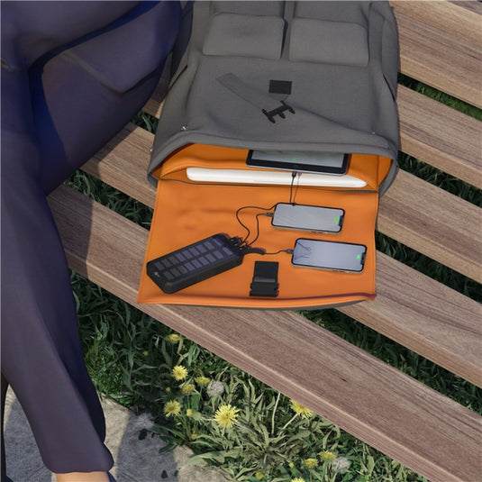 Goobay outdoor solar power bank 20,000 mah with power delivery powerbank (zwart)