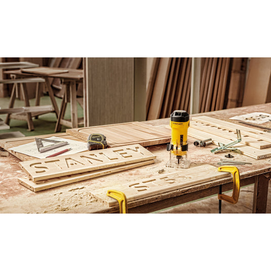 Stanley 550w kantenfrees bovenfrees (geel zwart)