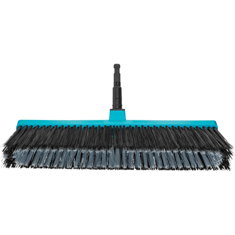 Afbeelding laden in galerijviewer, Gardena combisystem straatbezem met schraper (turquoise zwart, 3622-20)
