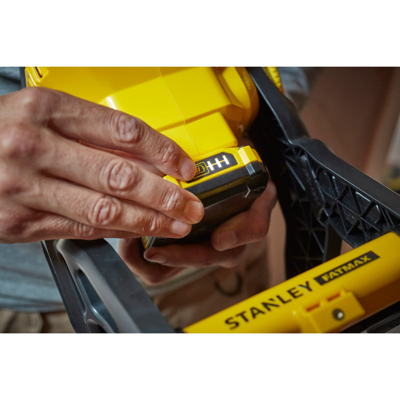 Afbeelding laden in galerijviewer, Stanley fatmax v20 18v werklamp (geel zwart, accu en oplader niet inbegrepen)
