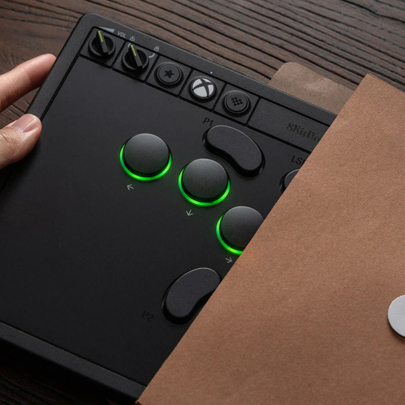 Afbeelding laden in galerijviewer, 8bitdo arcade controller for xbox (zwart, 2.4 ghz usb, xbox series x|s, xbox one, pc)
