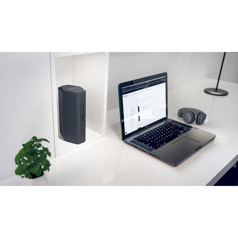 Afbeelding laden in galerijviewer, Netgear nighthawk wifi 7 router rs200 (zwart)
