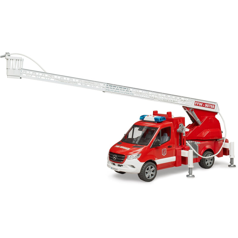 Afbeelding laden in galerijviewer, Bruder mb sprinter brandweerwagen met licht en geluid modelvoertuig (02673)
