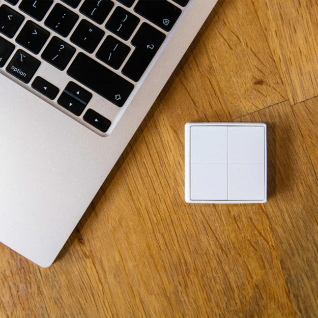 Afbeelding laden in galerijviewer, Shelly blu wall switch 4 (stand alone) schakelaar (wit, bluetooth 4.2)
