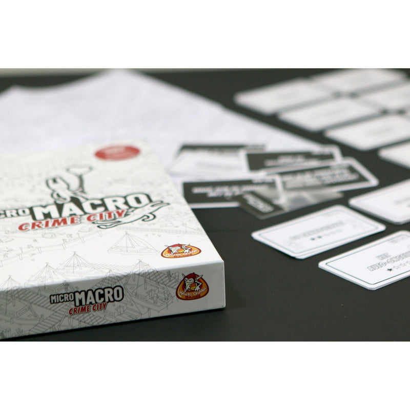 Afbeelding laden in galerijviewer, White goblin games micromacro: crime city bordspel (nederlands, 1 - 4 spelers, 15 - 45 minuten, vanaf 12 jaar)
