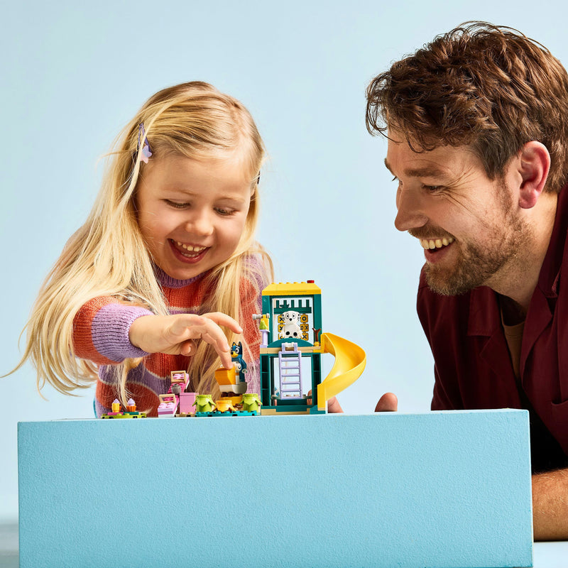 Afbeelding laden in galerijviewer, Lego ® bluey: bluey en chloé in de speeltuin bouwset - 11201
