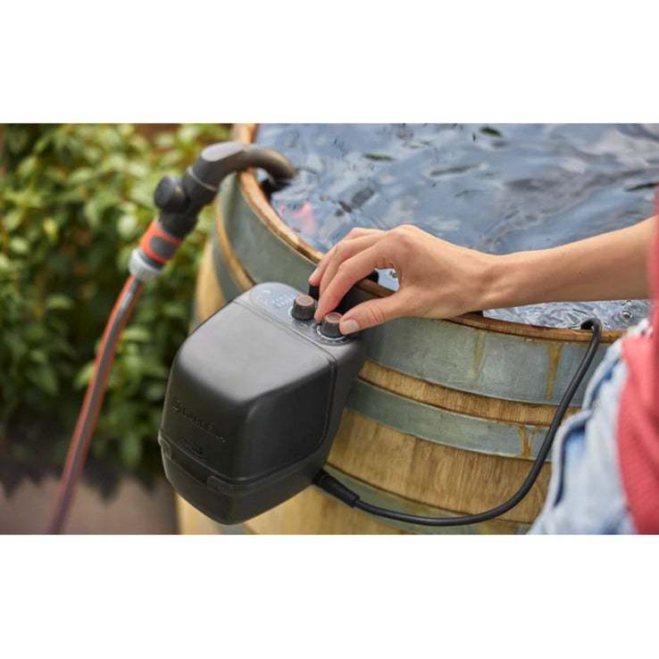 Afbeelding laden in galerijviewer, Gardena accu regentonpomp 2400 comfortautomatic 18v p4a gebruiksklare set incl. accu en oplader (donkergrijs zwart, 14605-20 | pomp | accu | oplader | buis en aansluiting)
