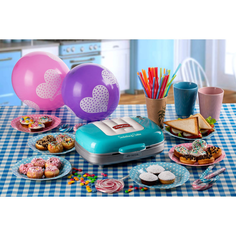 Afbeelding laden in galerijviewer, Ariete party time tosti cupcake maker 1972 01 sandwichmaker (lichtblauw)
