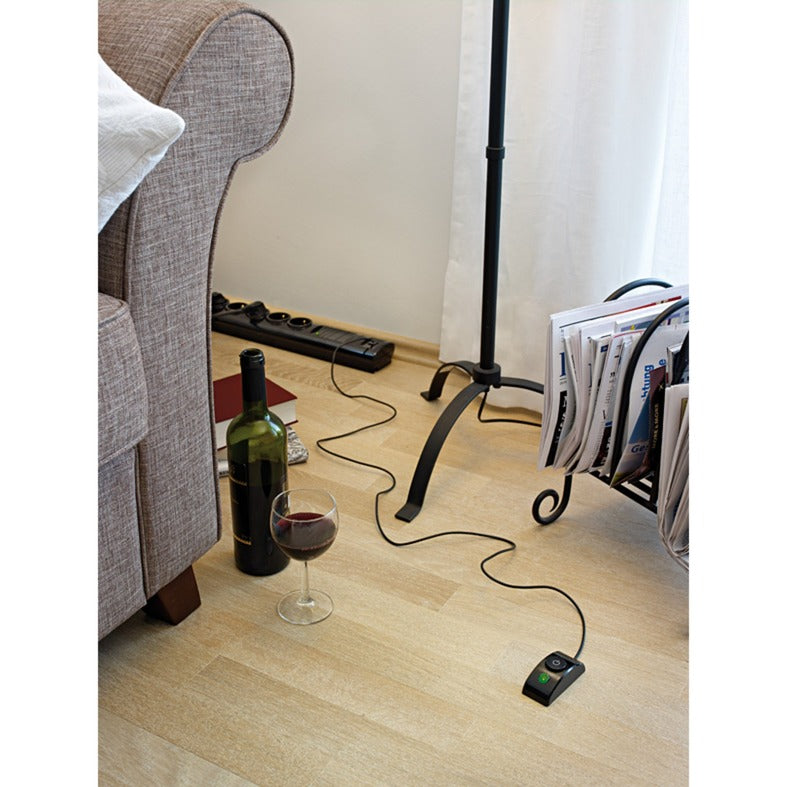 Afbeelding laden in galerijviewer, Brennenstuhl primera-tec comfort switch plus 19.500a stekkerdoos met overspanningsbeveiliging 7-voudig zwart 2m h05vv-f 3g1,5 2 permanent, 5 schakelbaar
