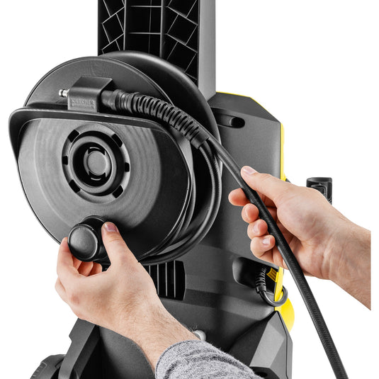 Kärcher k 4 wcm premium home hogedrukreiniger (geel zwart, met vuilfrees, slanghaspel en oppervlaktereiniger)