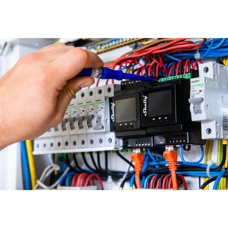 Afbeelding laden in galerijviewer, Shelly pro 4pm relais (4-kanaals, wifi, lan, bluetooth)

