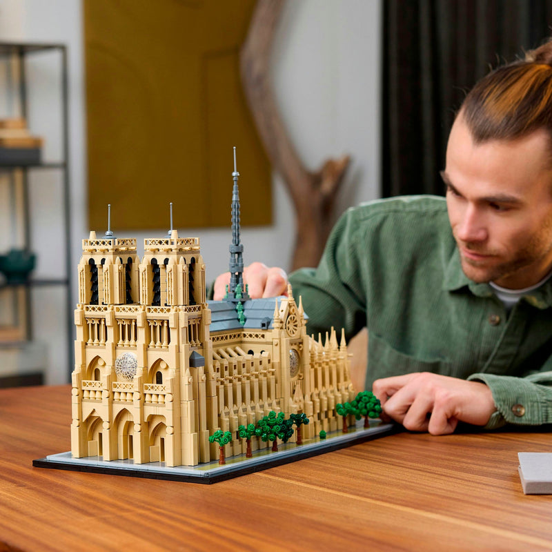 Afbeelding laden in galerijviewer, Lego architecture notre-dame van parijs - 21061
