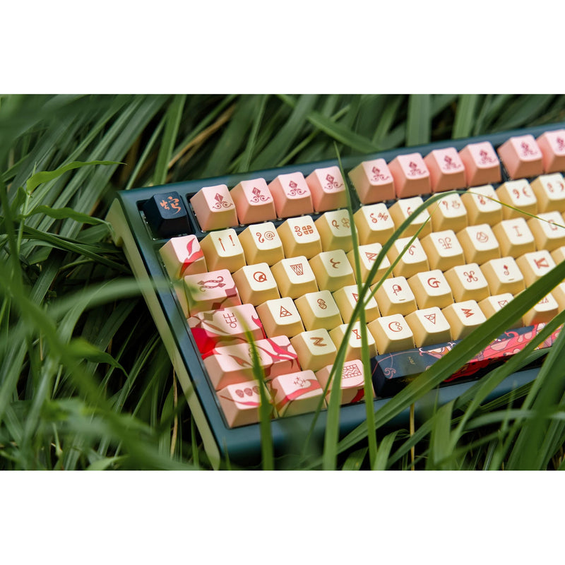 Afbeelding laden in galerijviewer, Ducky year of the snake 2025 limited edition rgb mechanisch gaming toetsenbord (zwart, us lay-out (qwerty), cherry mx2a brown, 75%, rgb, pbt dye-sub keycaps, hot-swap)
