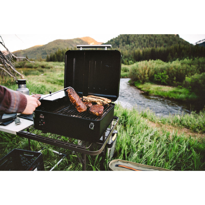 Afbeelding laden in galerijviewer, Traeger ranger barbecue (zwart)

