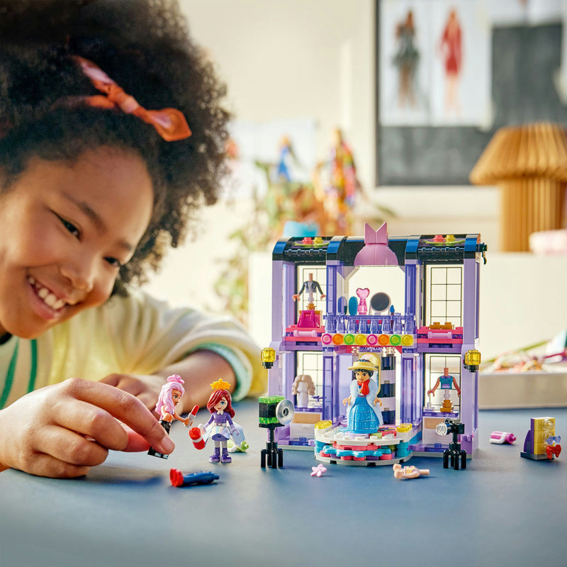 Afbeelding laden in galerijviewer, Lego friends - heartlake city modeshow constructiespeelgoed (42685)
