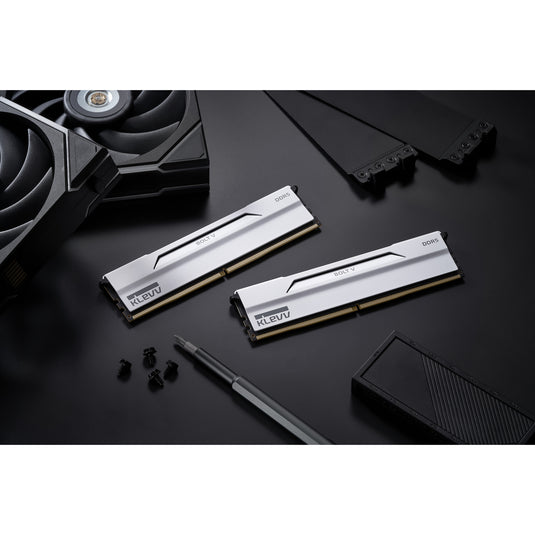 Klevv 32 gb ddr5-6000 (2x 16 gb) kit werkgeheugen (wit, kd5agu880-60a300i, bolt v, xmp 3.0, expo)
