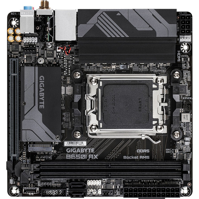 Afbeelding laden in galerijviewer, Gigabyte b650i ax socket am5 moederbord (zwart grijs, raid, 2.5 gb-lan, wlan, bt, sound, mini-itx)
