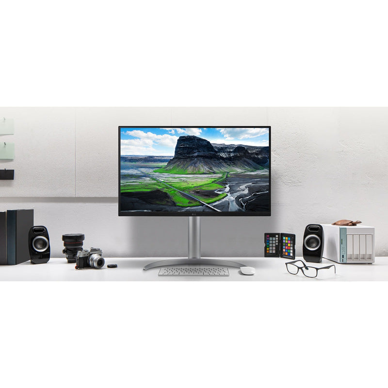 Afbeelding laden in galerijviewer, Lg ultrafine 32uq850v-w 31.5 4k uhd monitor (wit, 2x hdmi, displayport, 2x usb-a, usb-b, usb-c)
