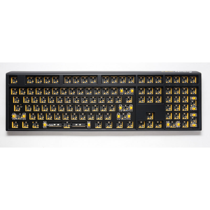 Afbeelding laden in galerijviewer, Ducky one 3 ansi layout barebone rgb mechanisch toetsenbord (zwart, us lay-out (qwerty), 100%, rgb leds, hot swap, barebone)

