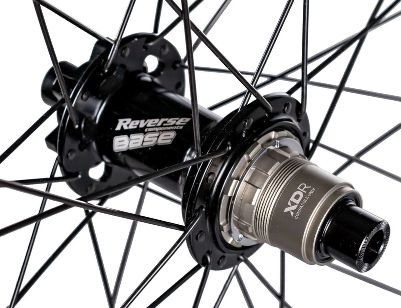 Afbeelding laden in galerijviewer, Reverse components black one 29 boost rear wheel

