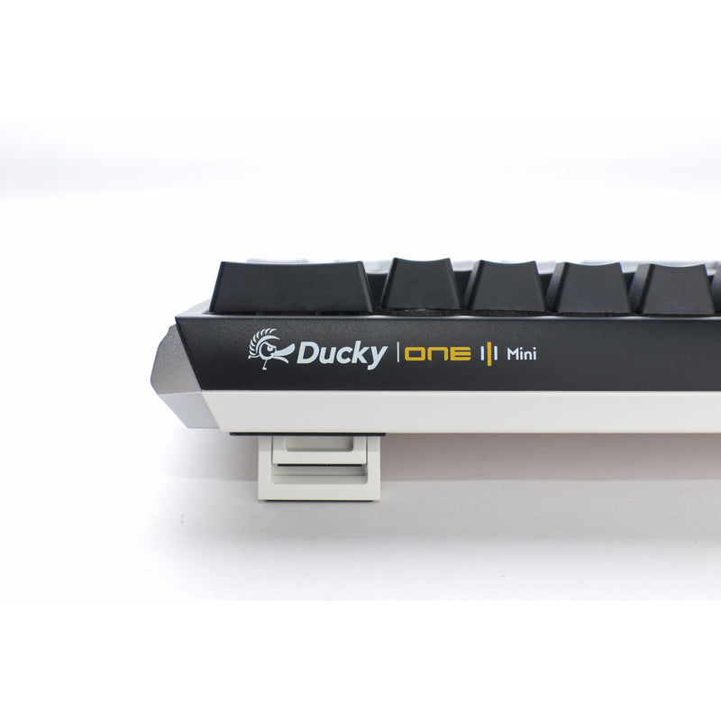 Afbeelding laden in galerijviewer, Ducky one 3 classic mini rgb mechanisch toetsenbord (zwart, us lay-out (qwerty), cherry mx silent red, 60%, rgb led, double-shot pbt, hot-swappable, quack mechanics)
