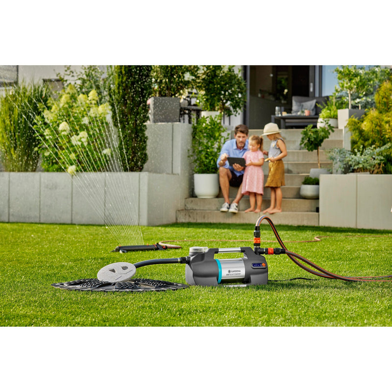 Afbeelding laden in galerijviewer, Gardena besproeiingspomp 6300 silentcomfort (donkergrijs roestvrij staal, 1050 watt | bluetooth)
