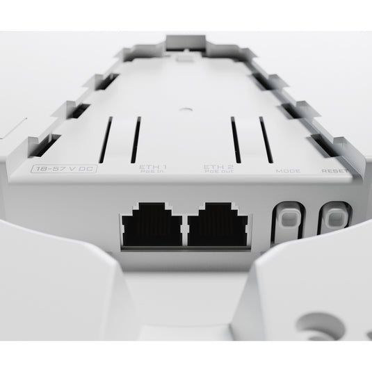 Mikrotik cap xl ac (rbcapgi-5acd2nd-xl) access point (wit, qualcomm ipq-4018 cpu, poe, wifi 5)