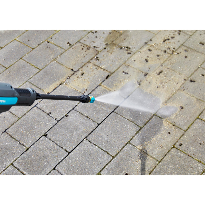 Afbeelding laden in galerijviewer, Gardena aquaclean 24 18v p4a - accu hogedrukreiniger - 24 bar - premium set
