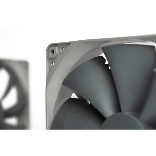 Noctua nf-p14s redux-1500 pwm case fan (140 x 140 x 25 mm)