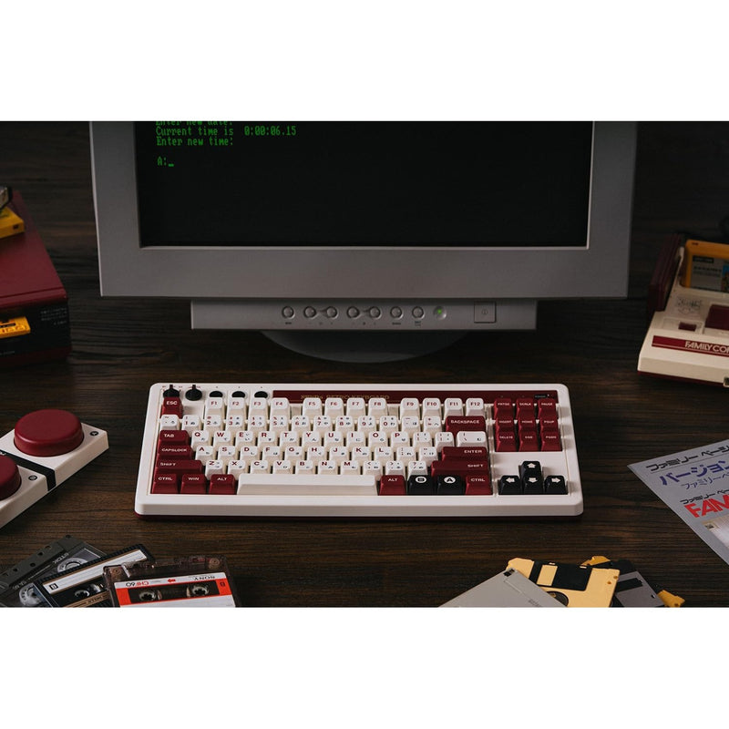 Afbeelding laden in galerijviewer, 8bitdo retro mechanical keyboard fami edition (beige, us lay-out (qwerty), kailh box white, 80% (tkl), bluetooth low energy, wireless 2.4g, usb)
