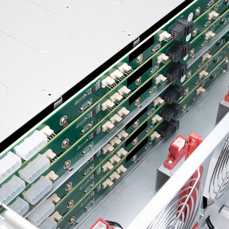 Afbeelding laden in galerijviewer, Silverstone rm43-324-rs, rack behuizing
