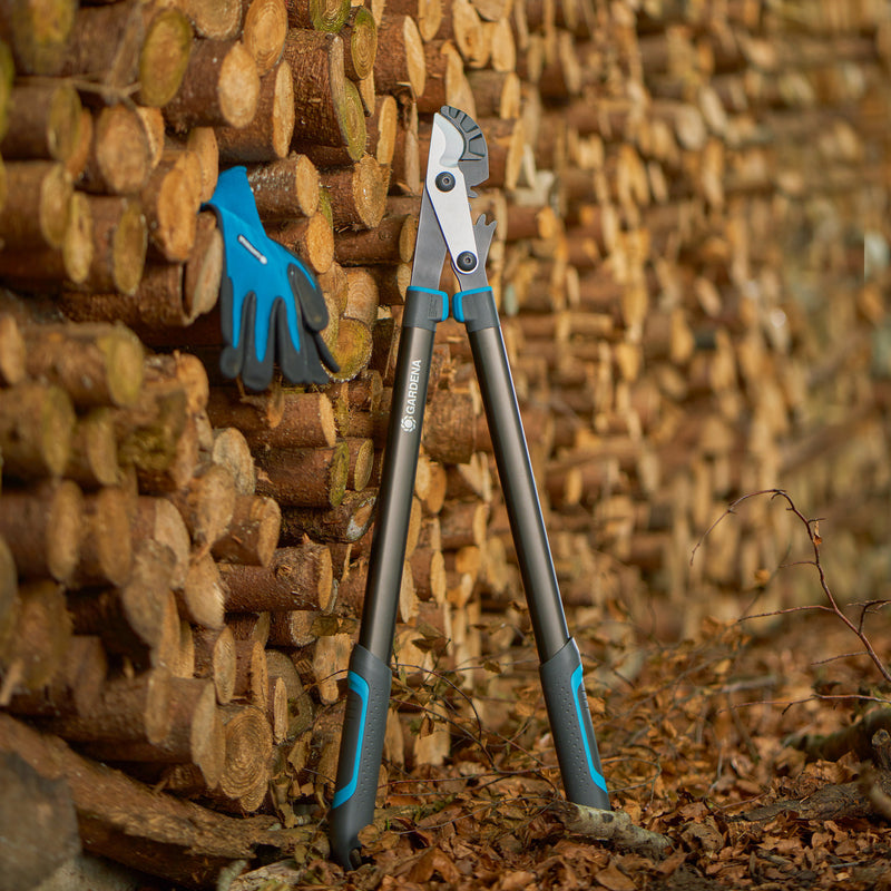 Afbeelding laden in galerijviewer, Gardena aambeeldtakkenschaar energycut pro l, met aambeeldsnede (grijs turquoise, 75cm, voor droog hout)

