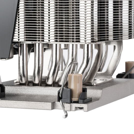 Silverstone sst-xe04-4677vb cpu-koeler (zwart, 4-pins pwm fan-connector)