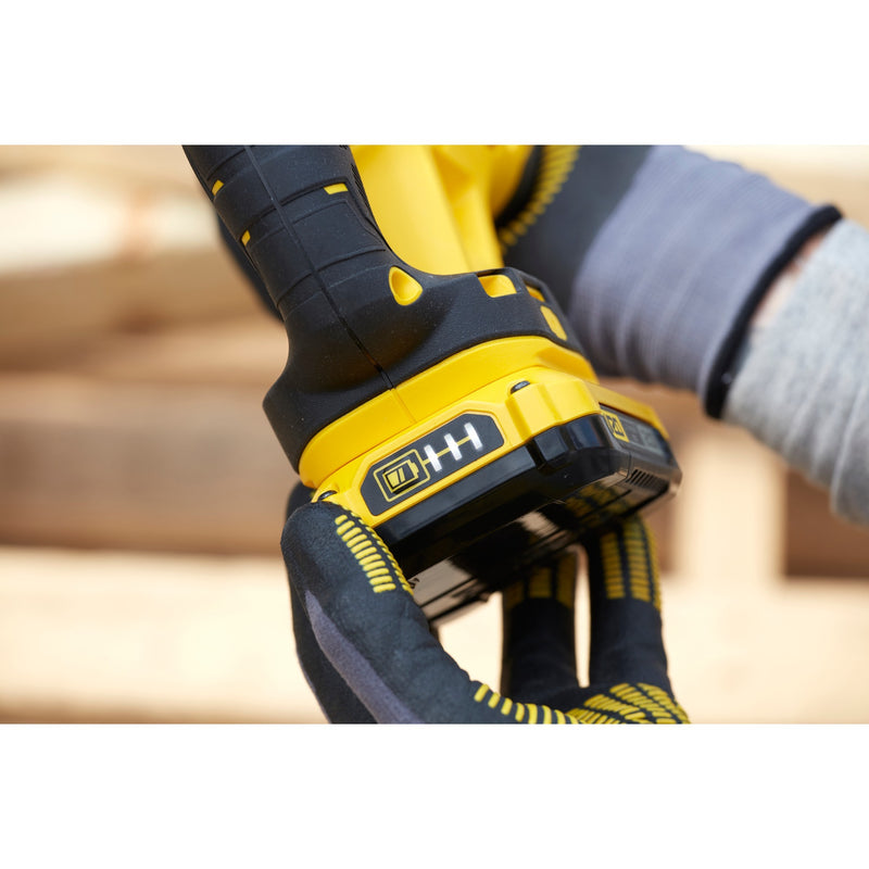 Afbeelding laden in galerijviewer, Stanley sfmcs300d2k fatmax® v20 accu reciprozaag 18v 2.0ah in koffer
