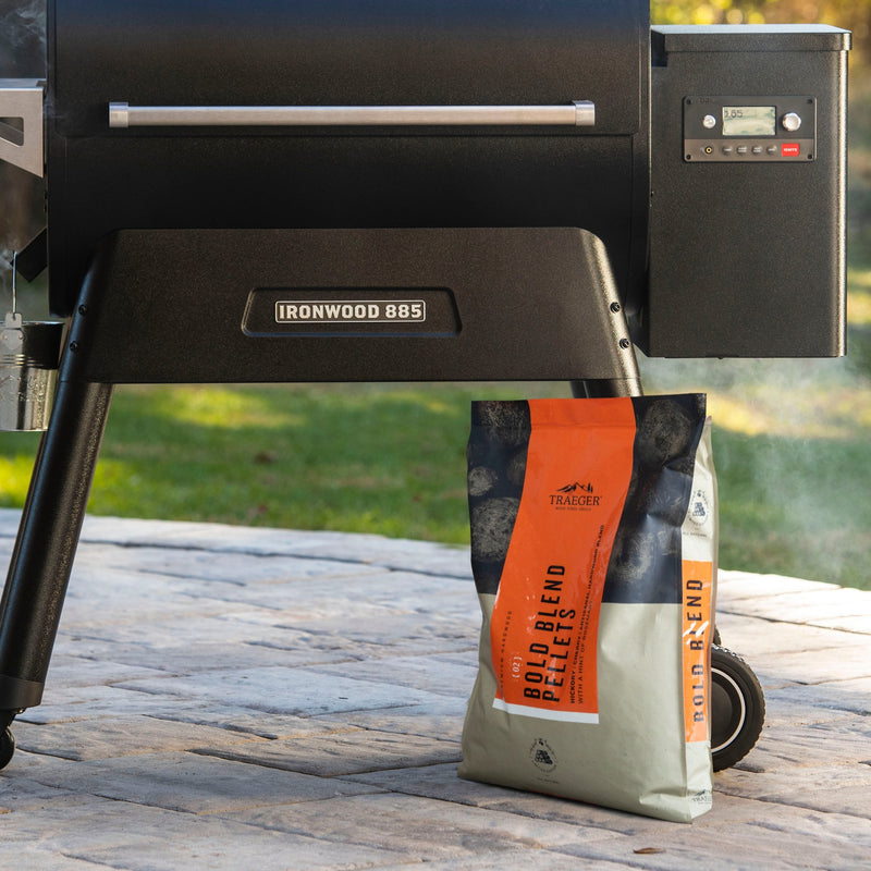 Afbeelding laden in galerijviewer, Traeger bold blent pellets - limited edition brandstof (8 kg)
