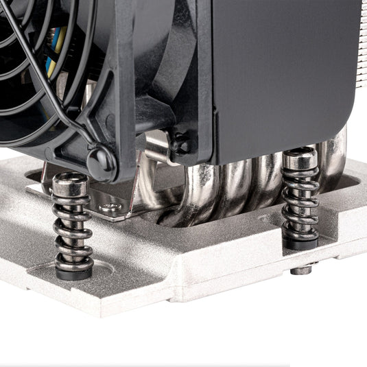 Silverstone sst-xe04-sp5b cpu-koeler (4-pins pwm fan-connector)