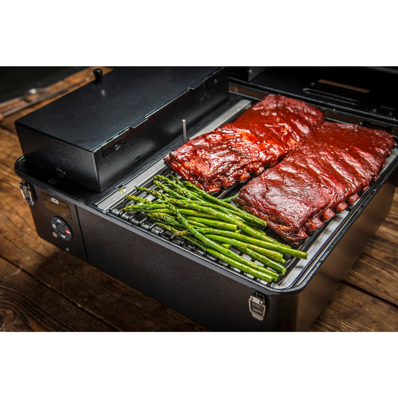 Afbeelding laden in galerijviewer, Traeger ranger barbecue (zwart)

