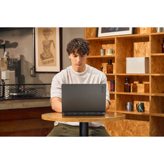 Asus tuf gaming a16 fa608um-rv253w 16 gaming laptop (grijs | ryzen 7 260 | rtx 5060 | 16 gb | 1 tb ssd)