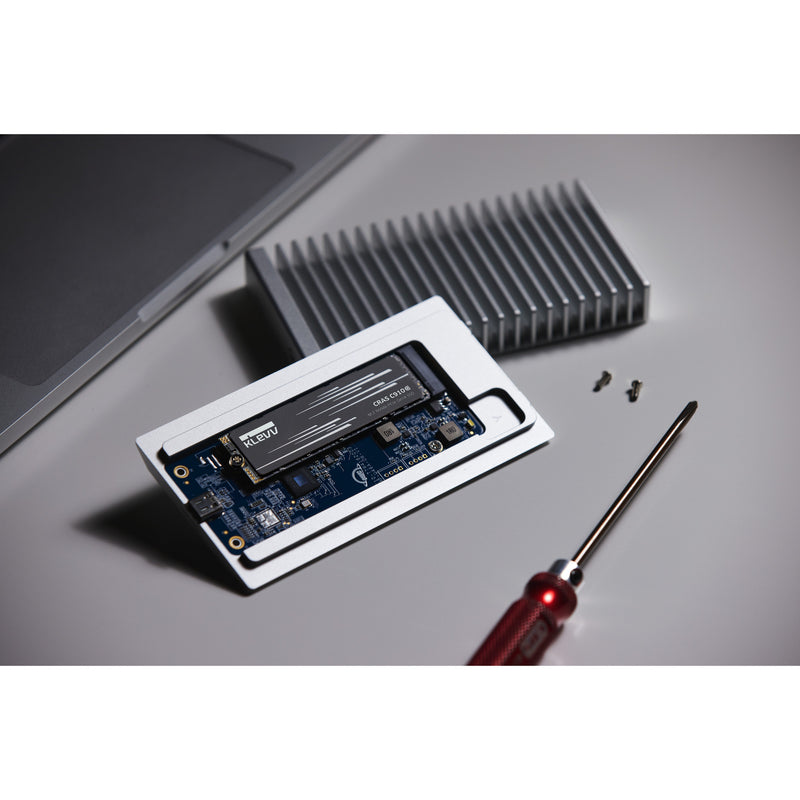 Afbeelding laden in galerijviewer, Klevv cras c910g 4 tb ssd (zwart, k04tbm2sp0-10g, pcie gen 4.0 x4, nvme 2.0)
