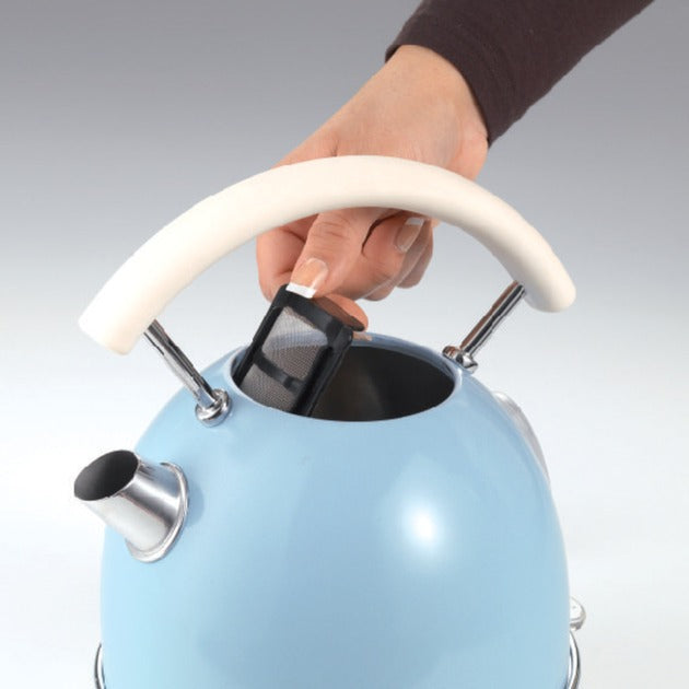 Afbeelding laden in galerijviewer, Ariete vintage waterkoker 2877 05 (lichtblauw, 1.7 liter)
