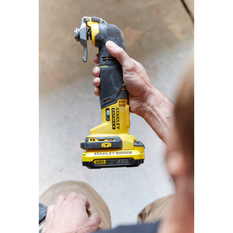 Afbeelding laden in galerijviewer, Stanley sfmce500d2k fatmax® v20 accu multitool 18v 2.0ah in koffer
