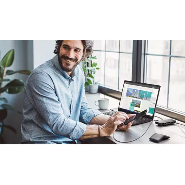 Afbeelding laden in galerijviewer, Lenovo usb-c-travel dock voor 2 schermen (met adapter) dockingstation (zwart)

