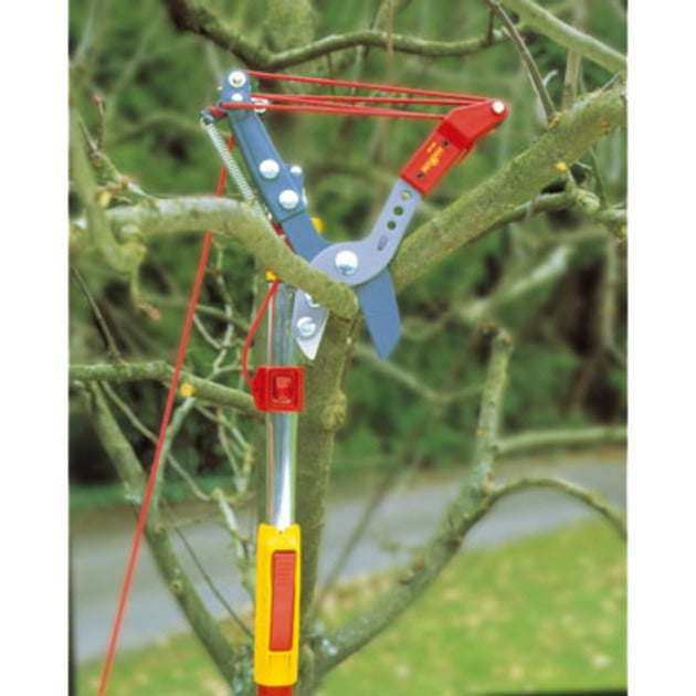 Afbeelding laden in galerijviewer, Wolf-garten rc-vm serie - snoeigereedschap - linkse aambeeldschaar - telescopisch - anti-hechting coating
