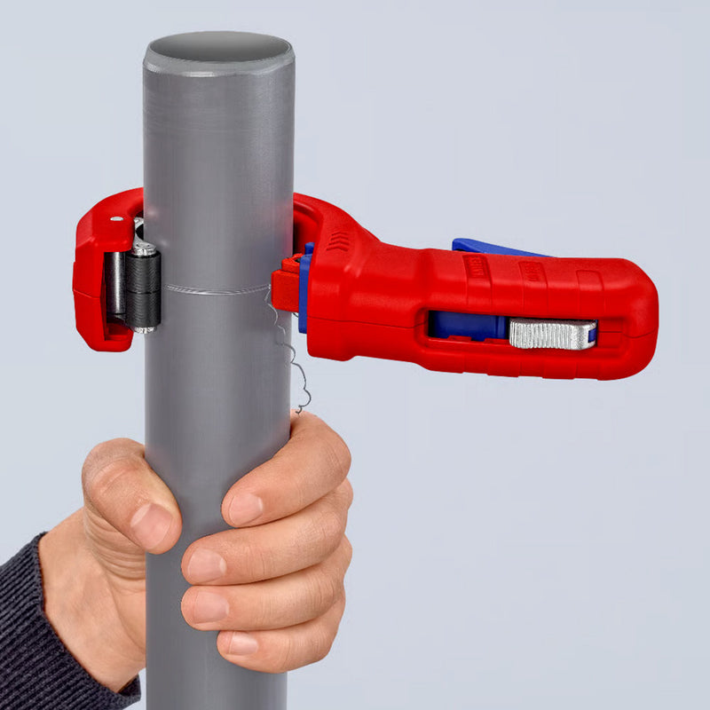 Afbeelding laden in galerijviewer, Knipex dpt50 buizensnijder voor dikwandige kunststof buizen ook kerngeschuimd snijden - capaciteit 32 - 50 mm - 202 mm - 90 23 02 bk
