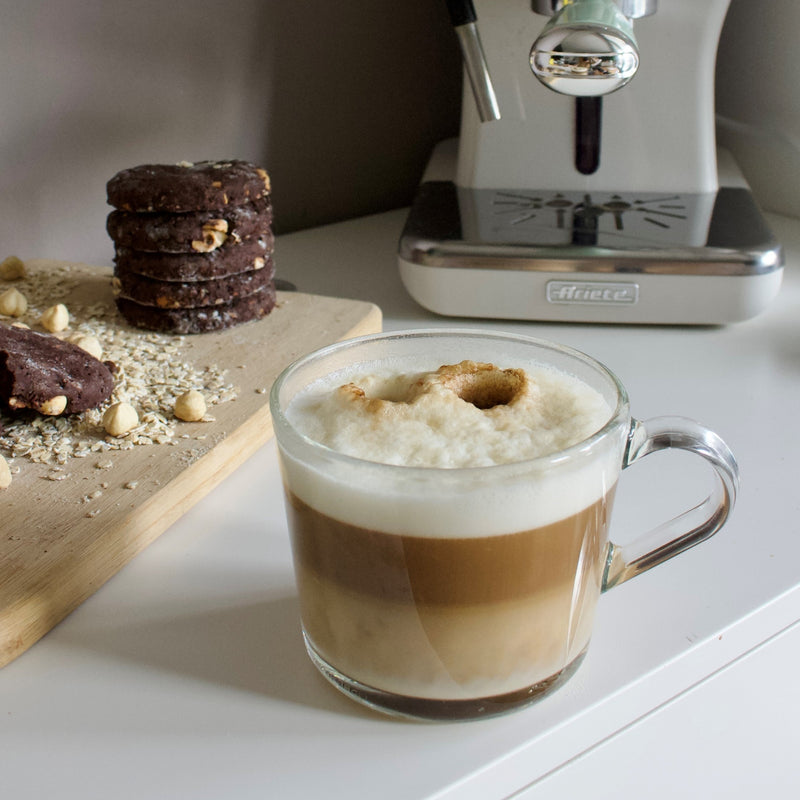 Afbeelding laden in galerijviewer, Ariete vintage espressomachine 1389 15 (lichtblauw wit)
