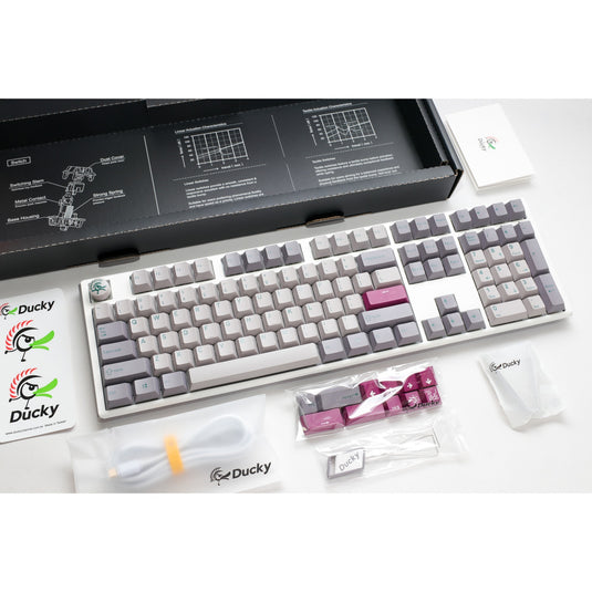 Ducky one 3 mist grey rgb mechanisch toetsenbord (lichtgrijs, us lay-out (qwerty), cherry mx red, 100%, rgb led, double-shot pbt, hot-swappable, quack mechanics)